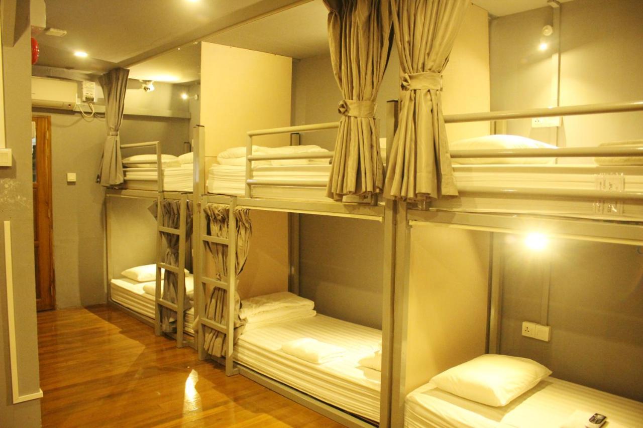 Hostel H Way Yangon Ngoại thất bức ảnh